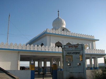 Gurdwara Sri Guru Gobind Singh Sahib Saluri