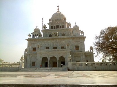 Gurdwara Sri Nanak Matta Sahib